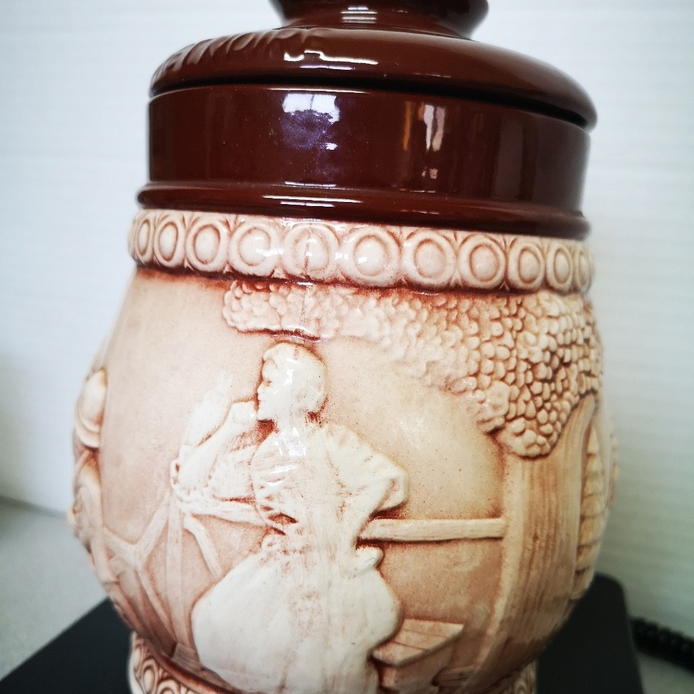 Vintage Peak Frean Cookie/Biscuit Barrel